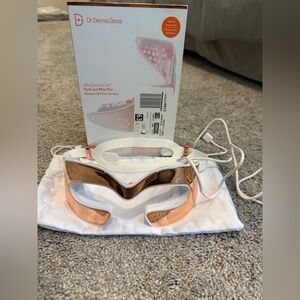 Dr. Dennis Gross Red Light Eye Mask